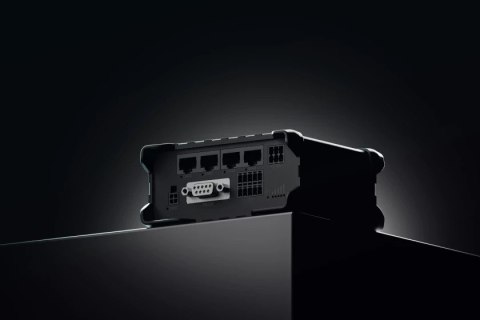 TELTONIKA Router RUT976 5G RedCap