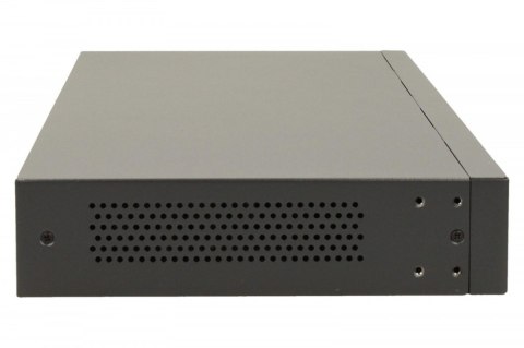 TP-LINK SF1016 switch L2 16x10/100 Desktop/Rack TP-LINK SF1016 switch L2 16x10/100 Desktop/Rack