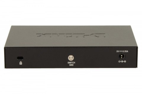 D-Link Switch 8-port 10/100 Metal Housing D-Link Switch 8-port 10/100 Metal Housing