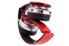 Rebeltec Stereofoniczne słuchawki z mikrofonem CRISTAL RED Rebeltec Stereofoniczne słuchawki z mikrofonem CRISTAL RED
