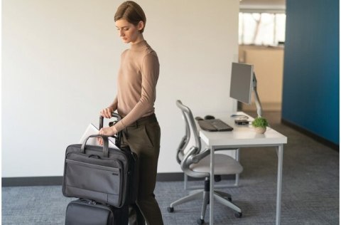 Kensington Aktówka na laptop Contour 2.0 17