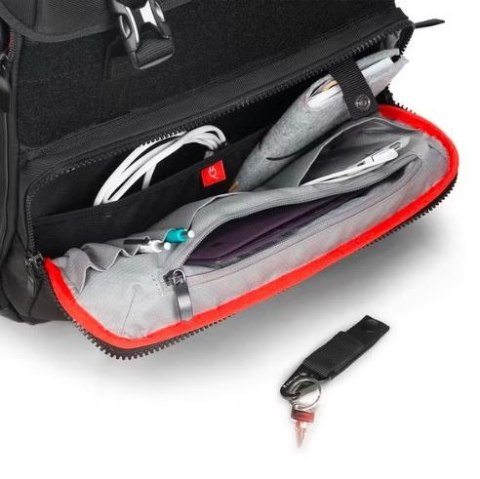 DICOTA Plecak CATURIX CUMBATTANT ecotec 17.3 cala 38l