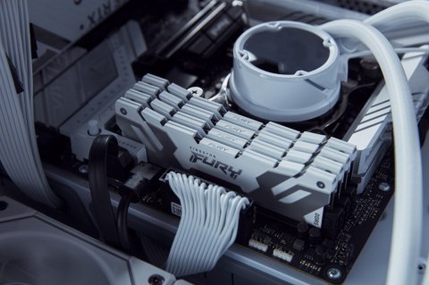 Kingston Pamięć DDR5 Fury Renegade 32GB(2*16GB)/6400 CL32 biała