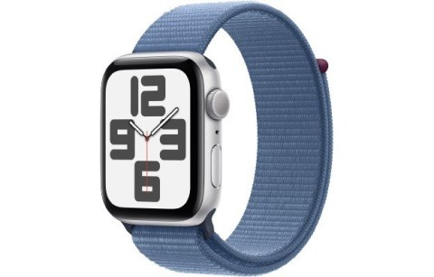 Apple Watch SE GPS, 44mm Koperta z aluminium w kolorze srebrnym z opaską sportową w kolorze zimowego błękitu Apple Watch SE GPS, 44mm Koperta z aluminium w kolorze srebrnym z opaską sportową w kolorze zimowego błękitu